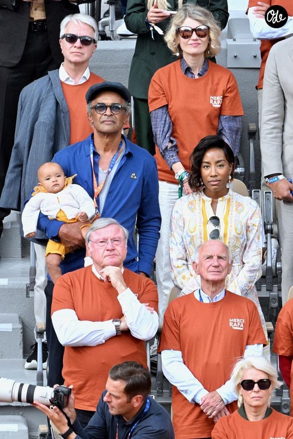 Yannick Noah, sa fille et sa compagne Malika lors de la cérémonie rendant hommage à la carrière de Rafael Nadal, le premier jour de Roland-Garros 2025, le 25 mai 2025 à Paris, en France.  Photo : ABACAPRESS.COM