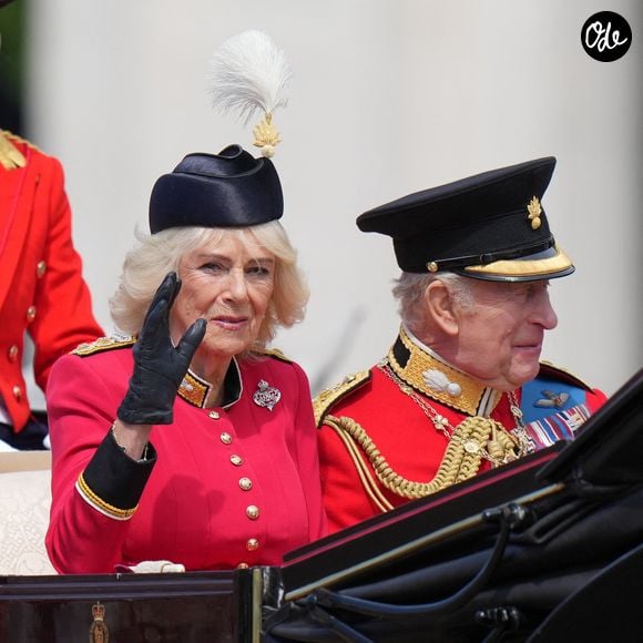 Le roi Charles III d'Angleterre et Camilla Parker Bowles, reine consort d'Angleterre - Des membres de la famille royale assistent à la parade « Trooping the Colour » au palais de Buckingham, à Londres, au Royaume-Uni, le 13 juin 2026.

© Julien Burton / Bestimage