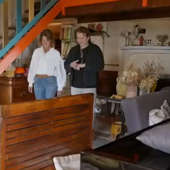 Bénabar ouvre les portes de sa maison dans l'émission "Mon côté sud"