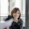 La chanteuse et actrice s'est confiée à plusieurs reprises sur son papa Serge Gainsbourg mais aussi sur sa maman Jane Birkin
Charlotte Gainsbourg dans "Les rencontres du Papotin", dans l'émission diffusée le samedi 5 avril 2025 sur France 2. © Léo Kekemenis - France Télévisions
