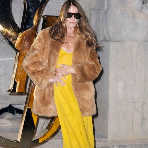 Carla Bruni Sarkozy – Photocall du Défilé de mode Saint Laurent  Collection Printemps-Été 2026 dans le cadre de la Fashion Week de Paris, France, le 29 septembre 2025.
 
© Olivier Borde / Bestimage