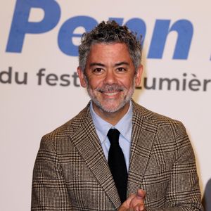 Manu Payet - Photocall de la cérémonie d'ouverture du 17ème Festival Lumière à la Halle Tony Garnier à Lyon, le 11 octobre 2025.
© Dominique Jacovides / Bestimage