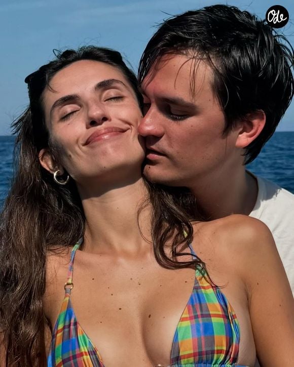 Alain-Fabien Delon a officialisé son couple avec Laura Bensadoun sur Instagram.