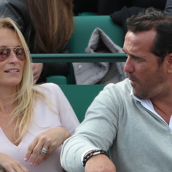 L'ancienne mannequin a publié une photo de son dernier fils, Giuliano, 14 ans, fruit de son amour avec Pascal Ramette.

Estelle Lefébure et son compagnon Pascal Ramette au Tennis Rolex Masters de Monte-Carlo à Monaco, le 19 avril 2014.

Photo : Frederic Nebinger / Bestimage