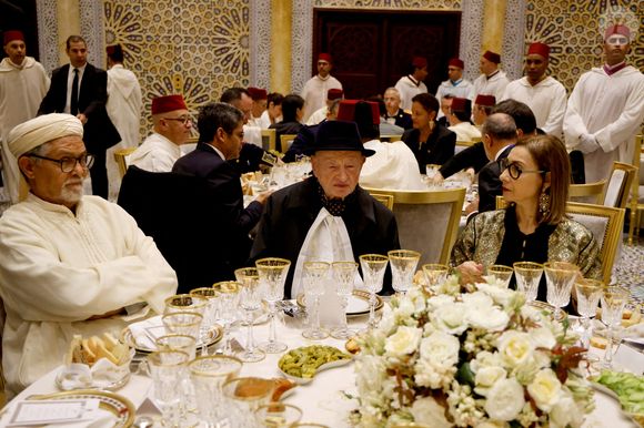 Le couple passait les hivers dans leur résidence de Marrakech, au Maroc, là où et née 
Sabah Abouessalam.

Le philosophe et sociologue français Edgar Morin et sa femme Sabah Abouessalam assiste en tant qu'invité à un dîner d'État au Palais royal de Rabat, le 29 octobre 2024. 

Photo par Ludovic Marin/Pool/ABACAPRESS.COM