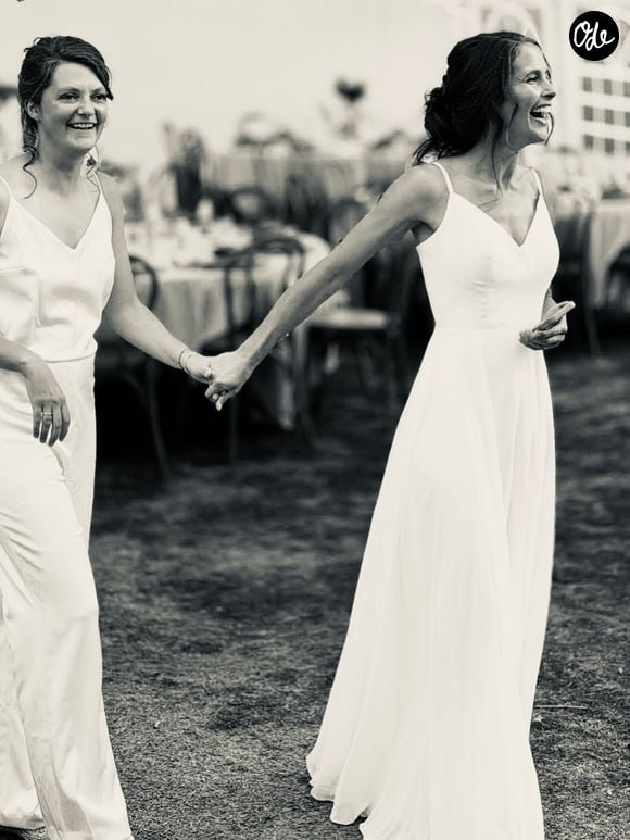 En Normandie, sa terre de cœur, l'aventurière a dit "oui" 

Photo du mariage de Clémence Castel avec Marie Vallognes en Normandie
