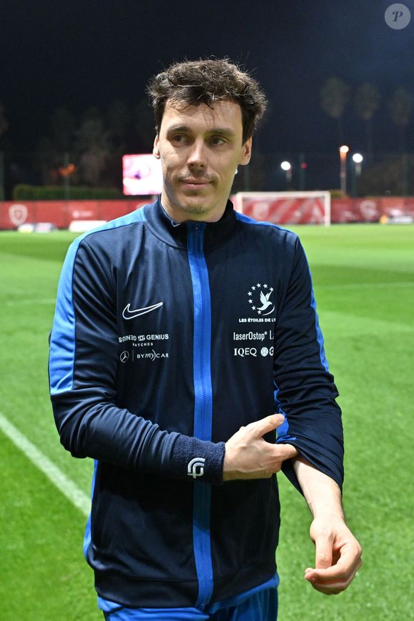Louis Ducruet durant la première édition du « match des légendes » opposant l'équipe des Légendes, les anciens de Cannes, à l'équipe des Etoiles avec pour capitaine Didier Deschamps, au stade Pierre de Coubertin à Cannes, le 30 octobre 2025. Les Légendes cannoises, coachées par Luis Fernandez et supportées par Zinedine Zidane qui portait les couleurs cannoises, mais qui n'a pas joué, ont remporté le match 3 à 2. Tous les bénéfices de la soirée seront reversés aux associations les Etoiles de l'Espoir, à l'association Adrien et à l'association Clin d'Oeil, qui oeuvrent pour les plus démunis et la jeunesse. © Bruno Bebert / Dominique Jacovides / Bestimage