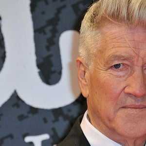 Le réalisateur David Lynch est mort à 78 ans - Le réalisateur David Lynch sur le tapis rouge du 5eme Festival International du Film Policier de Beaune le 5 avril 2013.
©Agence / Bestimage