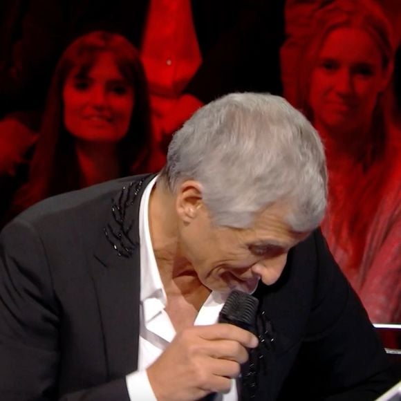 Nagui face à Thomas Dutronc sur le plateau de Taratata - France 2 (Capture d'écran).