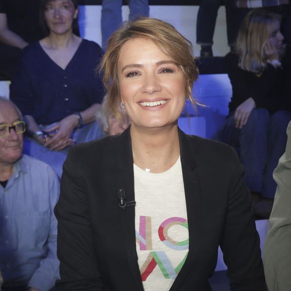Exclusif - Pascale de La Tour du Pin - Plateau de Noël de l’émission TPMP (Touche Pas à Mon Poste), présentée en direct par C.Hanouna et diffusée sur C8 à Paris le 28 novembre 2023. © Jack Tribeca / Bestimage