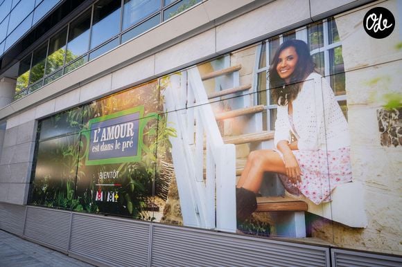 Une photo montre le siège de la chaîne de télévision privée française M6, avec le logo de « L’amour est dans le pré », également connue sous le nom de Métropole Télévision, le 6 août 2026 à Neuilly-sur-Seine, près de Paris, en France. Photo d'Alexis Jumeau/ABACAPRESS.COM
