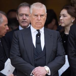 Le prince Andrew, duc d'York, quittant la cathédrale de Westminster après les funérailles de la duchesse de Kent. Photo by GOFF  / BESTIMAGE