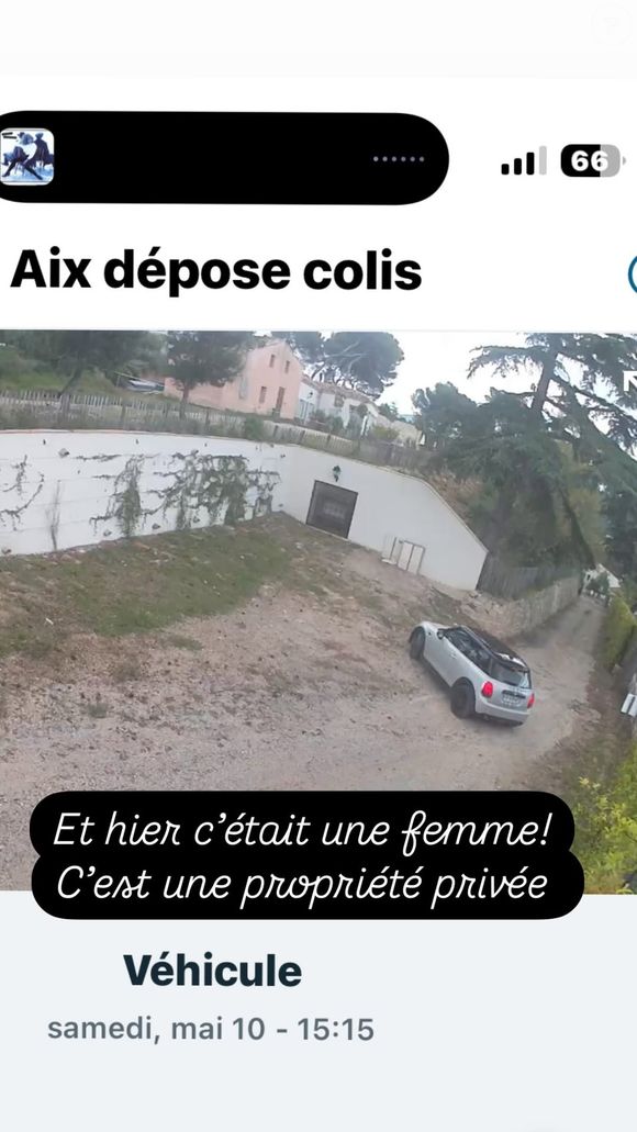 "Si quelqu'un peut me dire qui est cette personne, heureusement que j'ai des caméras partout"

Karine le Marchand, Instagram