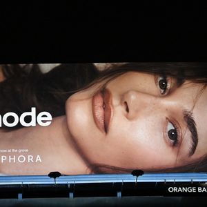 Publicité pour Rhode à West Hollywood.
© Bestimage