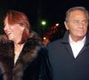 Auparavant, Roger Hanin n'avait officiellement qu'une fille, Isabelle.
L'acteur français Roger Hanin et sa fille assistent à la première de la pièce 'Les Montagnes russes' avec Alain Delon et Astrid Veillon, au Théâtre Marigny à Paris, France, le 18 octobre 2004. Photo de Giancarlo Gorassini/ABACA.