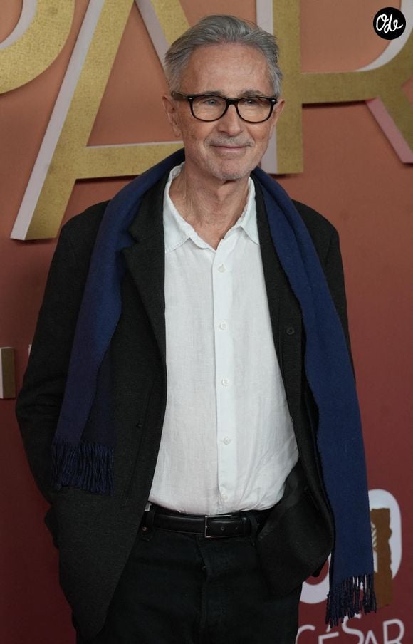 Thierry Lhermitte arrive à la cérémonie de la 50e édition des César, à l'Olympia, le 28 février 2025 à Paris, en France.  Photo de Laurent Lairys/ABACAPRESS.COM