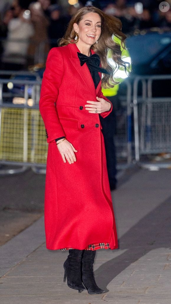 Catherine (Kate) Middleton, princesse de Galles, assiste au service Together At Christmas Carol à l'abbaye de Westminster à Londres, Royaume-Uni, le 6 décembre 2024. © Justin Goff/GoffPhotos/Bestimage