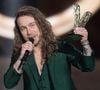 Inspiré par l’amour, les souvenirs et la rupture, l’album rencontre un immense succès auprès du public.

Julien Dore reçoit le prix de la meilleure création audiovisuelle de l'année lors de la 36e édition des Victoires de la Musique, à la Seine Musicale, le 12 février 2021 à Boulogne-Billancourt, en France. Photo de David Niviere/Abaca