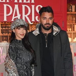 Nabilla (Benattia) et son mari Thomas Vergara - Avant-première du film Netflix "Emily in Paris" saison 3 au Théâtre des Champs Elysées à Paris le 6 décembre 2022. © Coadic Guirec/Bestimage