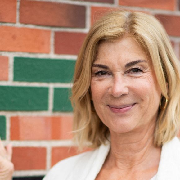 Michèle Laroque au photocall de la 4ème édition du festival du film de Demain à Vierzon, le 5 juin 2025. 

Photo : Coadic Guirec / Bestimage