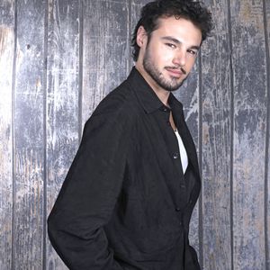 Exclusif - Portrait de Anthony Colette à Paris, le 20 mars 2025.
© Cédric Perrin/Bestimage