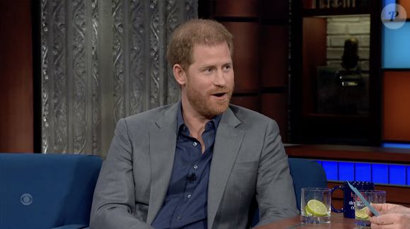 Le prince Harry donne une interview sur le plateau de Stephen Colbert à propos de la vie après la mort. Photo par JLPPA / Bestimage