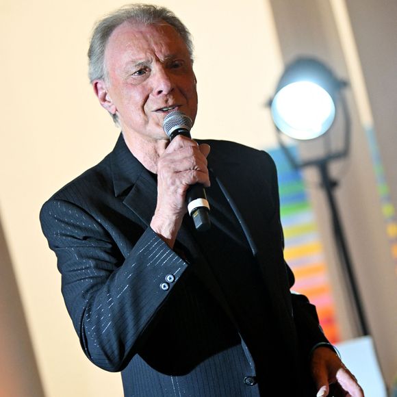 Herbert Léonard durant le dîner de Gala caritatif de l'association Enfant Star et Match à l'hôtel Negresco à Nice, le 8 juin 2024.© Bruno Bebert / Bestimage