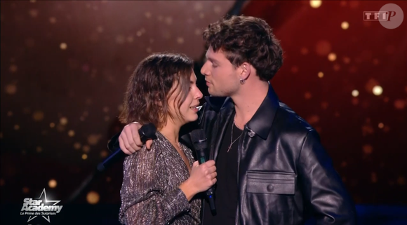 Star Academy 2025 : Un candidat perd ses moyens en direct, sa compagne lui a  réservé une belle surprise : Le diaporama - Purepeople