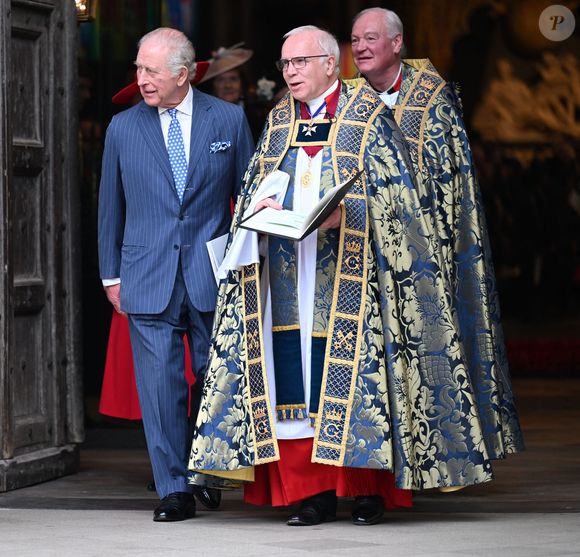 Le roi Charles (Charles III d'Angleterre) et la reine Camilla (Camilla Parker Bowles, reine consort d'Angleterre) quittent la cérémonie annuelle de célébration du Jour du Commonwealth à l'abbaye de Westminster, à Londres. Backgrid UK/ Bestimage
