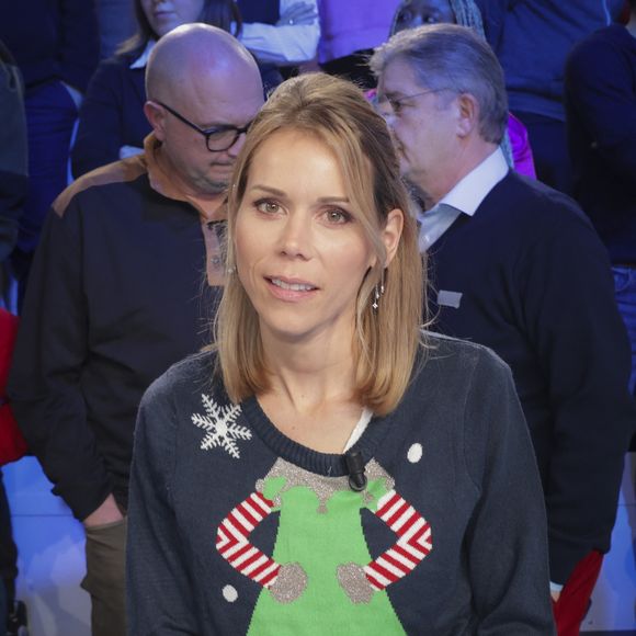 Tiphaine Auzière pésente chaque semaine dans TPMP pour une chronique de droit - Exclusif - Tiphaine Auzière sur le plateau de l'émission "Touche pas à mon poste" (TPMP) diffusée en direct sur C8 le 19 décembre 2024 

© Jack Tribeca / Bestimage