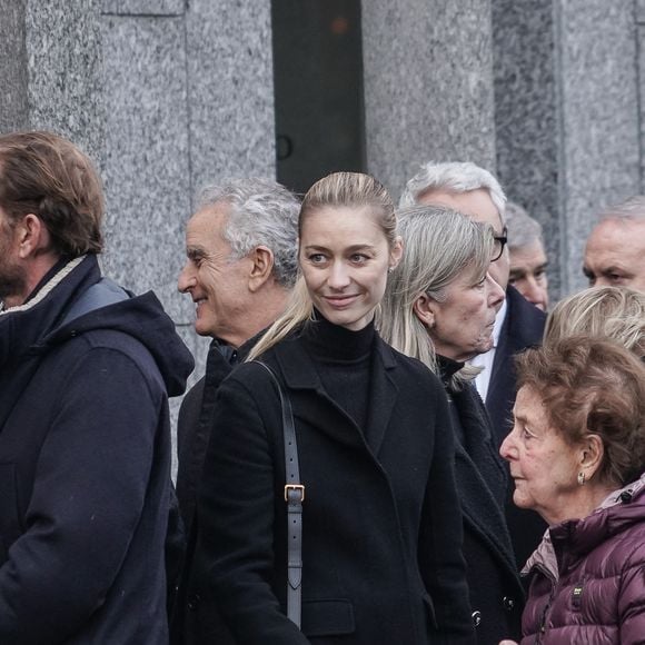 Andrea Casiraghi, Beatrice Borromeo et la princesse Caroline de Hanovre - Obsèques de Fernanda Biffi Casiraghi (99 ans), mère de Stefano Casiraghi, à Fino Mornasco, Italie, le 9 décembre 2024. © Emanuele Roberto De Carli/IPA via ZUMA Press/Bestimage