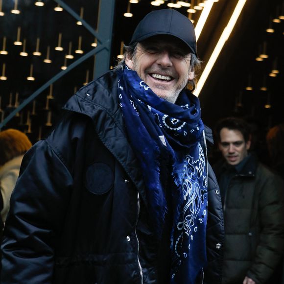 Jean-Luc Reichmann - Arrivées à l'enregistrement de l'émission "Vivement Dimanche" présentée par M. Drucker et qui sera diffusée le 14/02/2024 sur France 3 au Studio Gabriel à Paris, France, le 09 janvier 2024. © Christophe Clovis / Bestimage