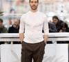 Tahar Rahim au photocall du film "Alpha" lors du 78ème Festival International du Film de Cannes, au Palais des Festivals à Cannes, France, le 20 mai 2025. © Jacovides-Moreau/Bestimage