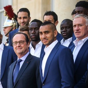 Un ancien international français face à de graves accusations

Antoine Griezmann, Steve Mandanda, Adil Rami, François Hollande, Bacary Sagna, Dimitri Payet , N'Golo Kanté, Didier Deschamps - François Hollande reçoit l'équipe de France de football après la défaite en finale de l'Euro contre le Portugal au Palais de l'Elysée à Paris.
© Cyril Moreau/Bestimage