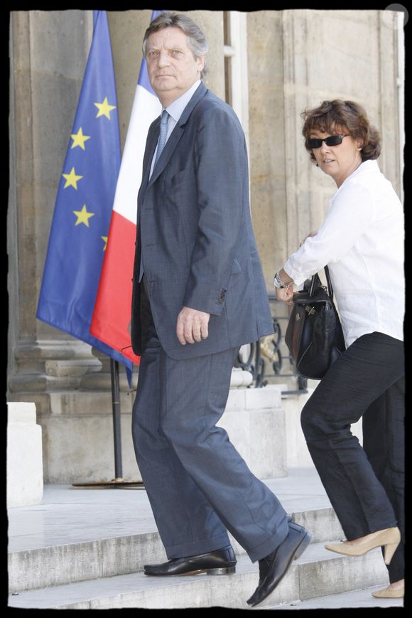 Patrice Duhamel et sa femme Nathalie Saint-Cricq à l'Elysée en 2009