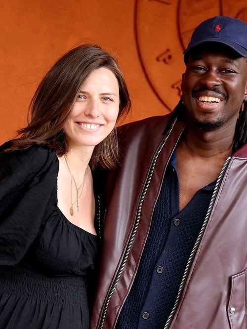 Apparition très remarquée pour Mory Sacko à Roland-Garros : le chef étoilé prend la pose avec sa femme enceinte