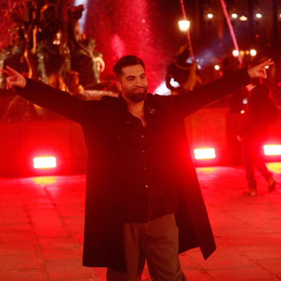 Exclusif - Kendji Girac - Tournage de l'émission "La grande soirée du 31 décembre de Paris" sur la place de la Concorde à Paris, diffusée le 31 décembre sur France 2
©Christophe Clovis / Bestimage