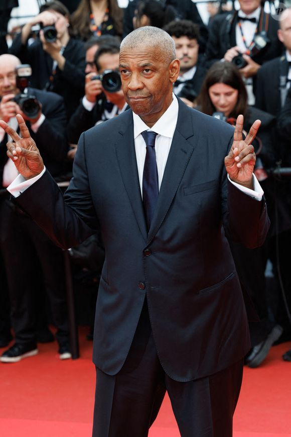 Denzel Washington assiste au tapis rouge de "Highest 2 Lowest" lors du 78ème Festival de Cannes au Palais des Festivals le 19 mai 2025 à Cannes, France.  Photo by Anne Barson/ABACAPRESS.COM