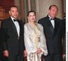 Mohammed VI possède un important patrimoine immobilier en France, hérité notamment de Lalla Latifa.

Roi Mohammed VI du Maroc dîner à l’Élysée Paris avec princesse Lalla Meryem et président "Jacques Chirac"