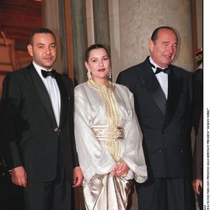 Mohammed VI possède un important patrimoine immobilier en France, hérité notamment de Lalla Latifa.
Roi Mohammed VI du Maroc dîner à l’Élysée Paris avec princesse Lalla Meryem et président "Jacques Chirac"