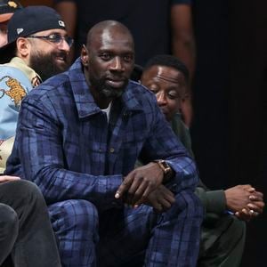 et il apparaît comme un soutien déterminant pour l'avenir de cette marque.

Omar Sy - Personnalités au match de Basket Ball : Paris affronte Monaco (94-99) en ligue Betclic Elite à l'Adidas Arena à Paris le 12 octobre 2025

© Michtof / PsnewZ / Bestimage