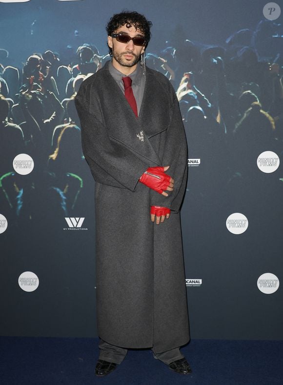 Le pianiste a quitté la France pour prendre du recul et changer de rythme.

Sofiane Pamart - Avant-première de la série "Gourou" au cinéma Pathé Palace à Paris le 26 janvier 2026. © Coadic Guirec/Bestimage