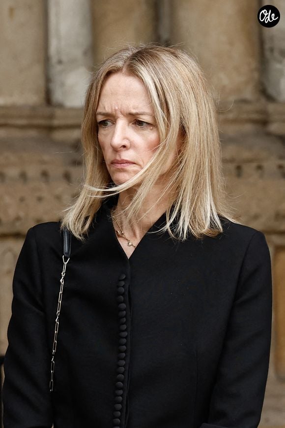 Delphine était présente

Delphine Arnault - Sorties des obsèques de Nicolas Altmayer en l'église Saint-Germain-des-Prés à Paris le 31 aout 2026. © Dominique Jacovides-Cyril Moreau/Bestimage