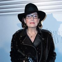 Nana Mouskouri se confie sur ce sentiment de solitude qui l’envahit : "C'est le vide qui me hante"