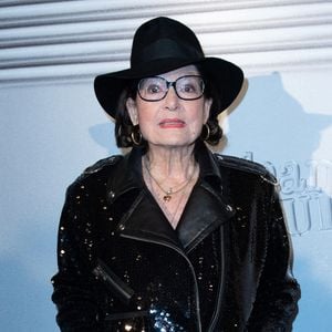"Je ne suis pas seulement triste de leur départ, c’est le vide qui me hante" a confié Nana Mouskouri au Figaro.

Nana Mouskouri assiste au dernier défilé Jean-Paul Gaultier Haute Couture Printemps/Été dans le cadre de la semaine de la mode à Paris, France. Photo by Aurore Marechal/ABACAPRESS.COM