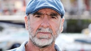 "Il y avait 1 mètre carré" : Eric Cantona, ce logement atypique dans lequel il passait ses vacances dans le sud de la France