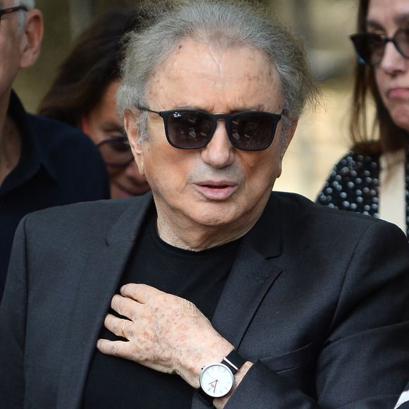 Michel Drucker aux obsèques de Françoise Coquet au cimetière de Montmartre à Paris le 24 juillet 2026.

© Agence / Bestimage