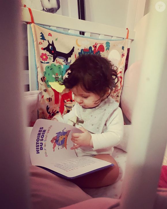 Maman solo, elle n'a jamais révélé l'identité du papa de sa fille et a eu quelques relations depuis la naissance de son enfant.

Fabienne Carat est la maman de Céleste