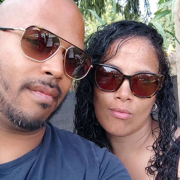 Hélène et Son Nguyen sont les parents de 12 enfants

Hélène et Son Nguyen sur Instagram, le 30 août 2024.