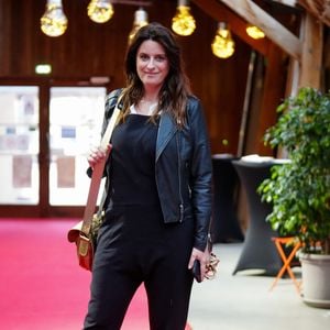 Elle décrit la spirale de pensées négatives qui l’envahit.

Exclusif - 3e édition du Festi'Aubagne, festival populaire de rencontres avec les comédiens et professionnels du petit et grand écran et de la scène, à l'Espace des Libertés à Aubagne le 28 mars 2025 avec Anne Décis AS409716.jpg © Anne-Sophie Guebey / Bestimage